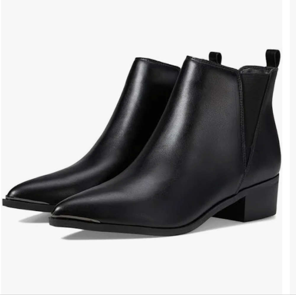 Marc Fisher Black Leather Pointed-Toe Ankle Booties
